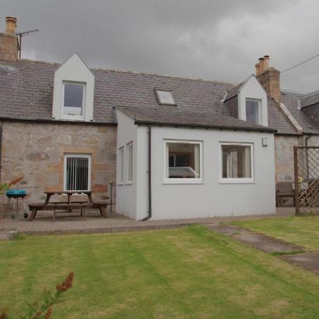 Mike'S 3-Bedroom Countryside Cottage Alness Exteriér fotografie