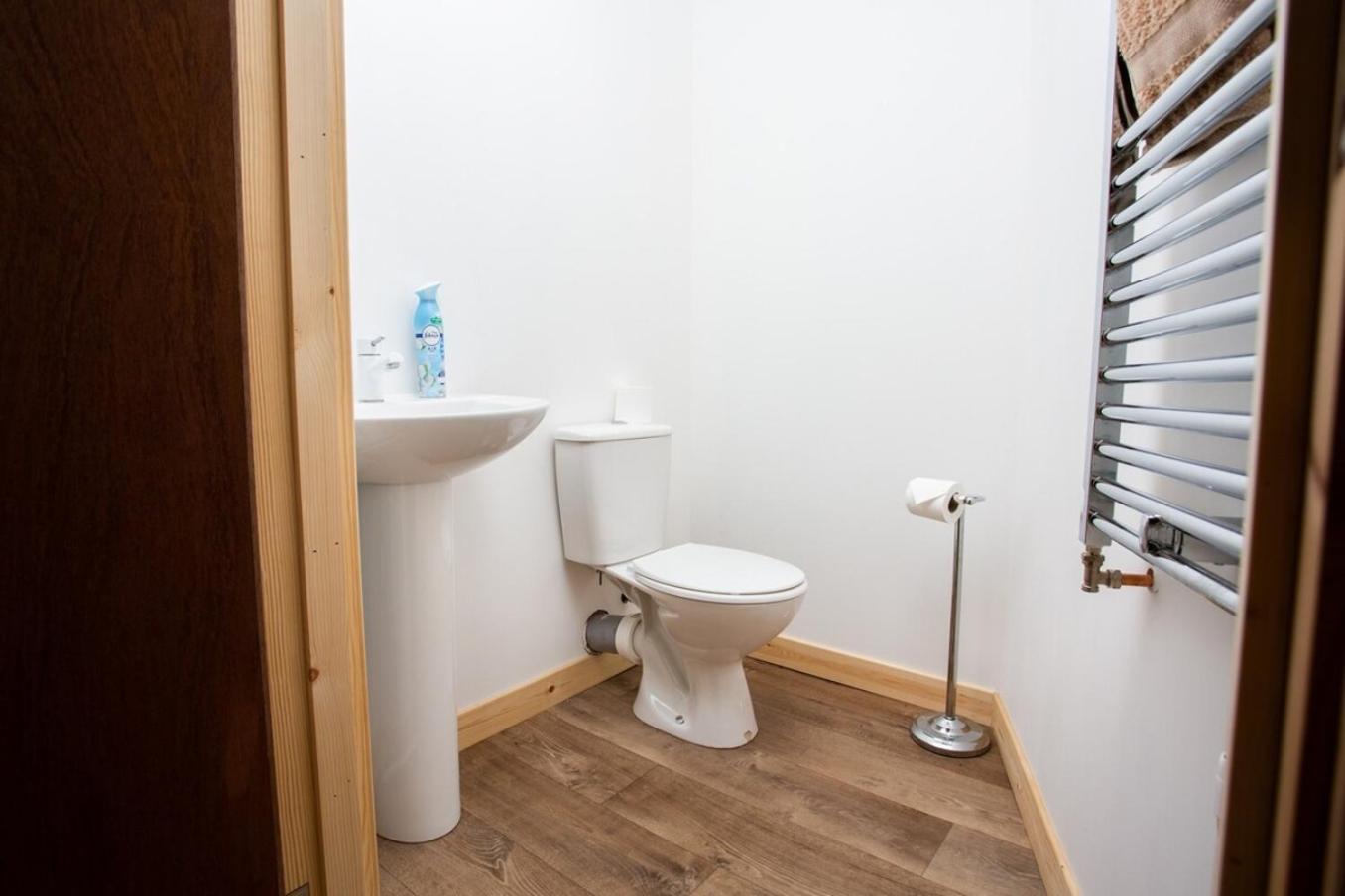 Mike'S 3-Bedroom Countryside Cottage Alness Exteriér fotografie
